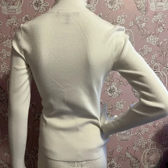White House Black Market mock turtleneck lightweight sweater - Picture 3 of 7
